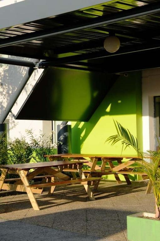 Lemon Hotel Le Coteau Eksteriør bilde
